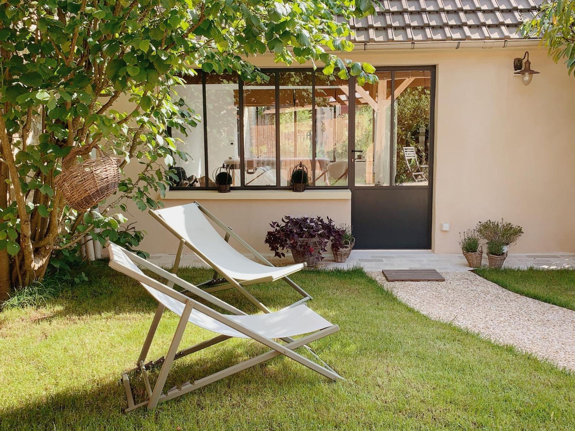Bed and Breakfast L'Atelier D'Ici Thomery Exterior foto